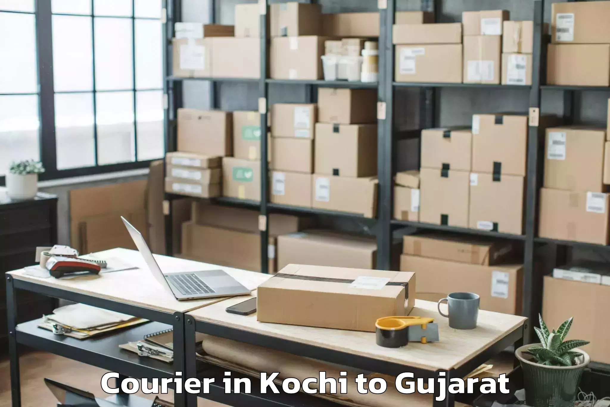 Professional Kochi to Surendranagar Courier